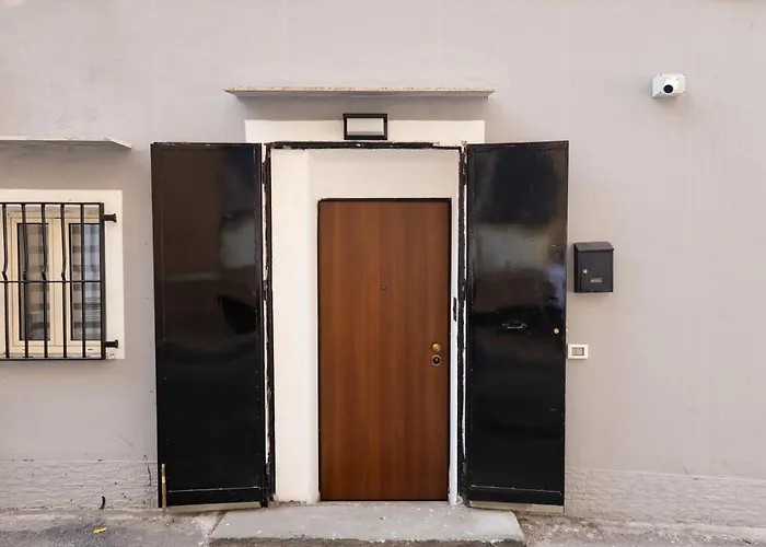 Giancos Apartment